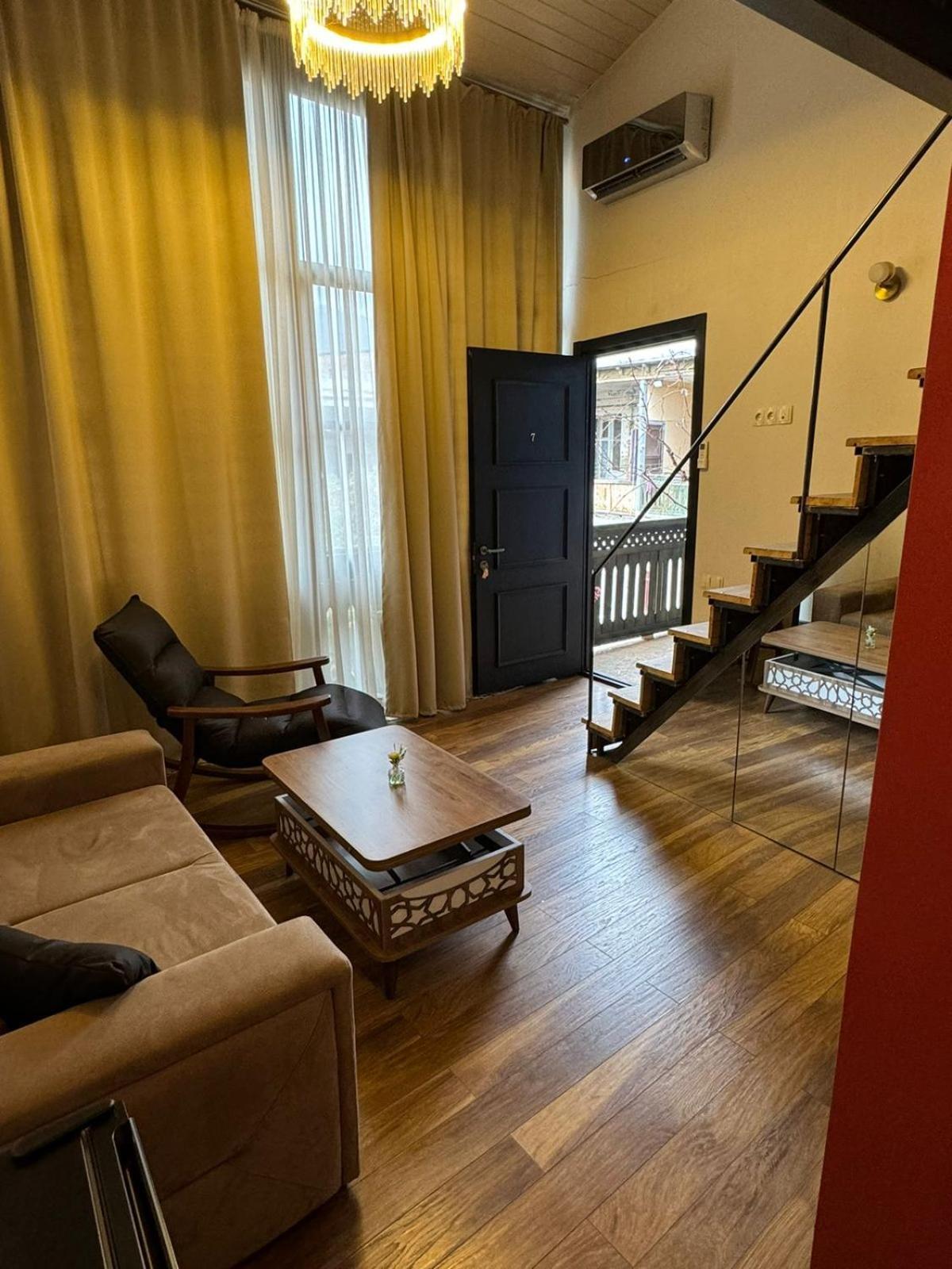 Vintage Room Tbilisi ภายนอก รูปภาพ
